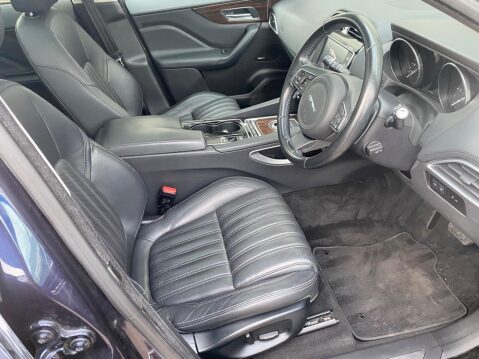 Jaguar F-Pace 2.0 D180 R-Sport Auto Euro 6 (s/s) 5dr 25