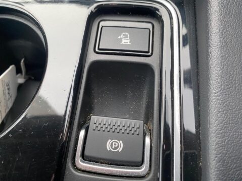 Jaguar F-Pace 2.0 D180 R-Sport Auto Euro 6 (s/s) 5dr 36