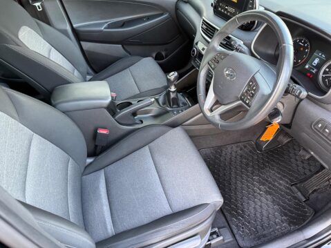Hyundai TUCSON 1.6 GDi SE Nav Euro 6 (s/s) 5dr 46