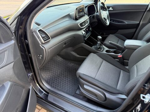 Hyundai TUCSON 1.6 GDi SE Nav Euro 6 (s/s) 5dr 61