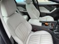 Jaguar F-Pace 3.0 D300 V6 Portfolio Auto AWD Euro 6 (s/s) 5dr 60