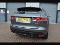 Jaguar F-Pace 3.0 D300 V6 Portfolio Auto AWD Euro 6 (s/s) 5dr 40