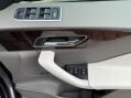 Jaguar F-Pace 3.0 D300 V6 Portfolio Auto AWD Euro 6 (s/s) 5dr 55