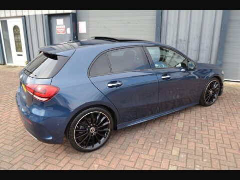 Mercedes-Benz A Class 1.3 A180 AMG Line Night Edition (Premium Plus) 7G-DCT Euro 6 (s/s) 5dr 32