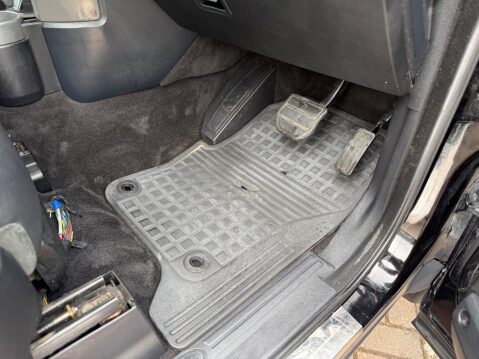Land Rover Discovery 2.7 TD V6 SE 5dr 49