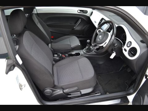 Volkswagen Beetle 1.4 TSI BlueMotion Tech Design Euro 6 (s/s) 3dr 23