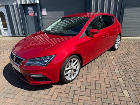 SEAT Leon 1.4 TSI FR Technology Euro 6 (s/s) 5dr 1