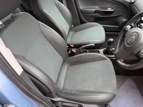 Vauxhall Corsa 1.4i 16v Design 5dr (a/c) 65