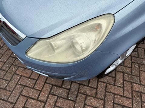 Vauxhall Corsa 1.4i 16v Design 5dr (a/c) 76