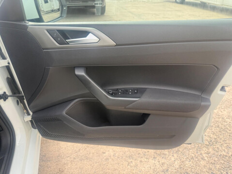 Volkswagen Polo 1.0 EVO SE Euro 6 (s/s) 5dr 24