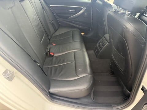 BMW 3 Series 2.0 330e 7.6kWh M Sport Shadow Edition Auto Euro 6 (s/s) 4dr 26