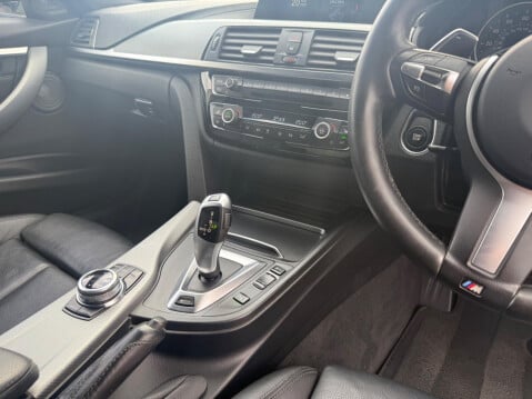 BMW 3 Series 2.0 330e 7.6kWh M Sport Shadow Edition Auto Euro 6 (s/s) 4dr 27