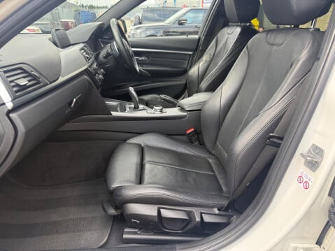 BMW 3 Series 2.0 330e 7.6kWh M Sport Shadow Edition Auto Euro 6 (s/s) 4dr 29