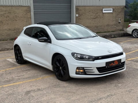 Volkswagen Scirocco 2.0 TDI BlueMotion Tech R-Line Euro 6 (s/s) 3dr 6