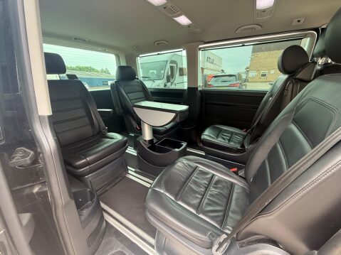 Volkswagen Caravelle 2.0 BiTDI Executive DSG Euro 6 (s/s) 5dr 15