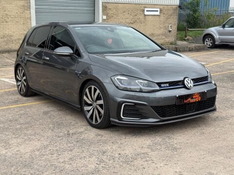 Volkswagen Golf 1.4 TSI 8.7kWh GTE Advance DSG Euro 6 (s/s) 5dr 1