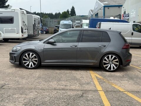 Volkswagen Golf 1.4 TSI 8.7kWh GTE Advance DSG Euro 6 (s/s) 5dr 7