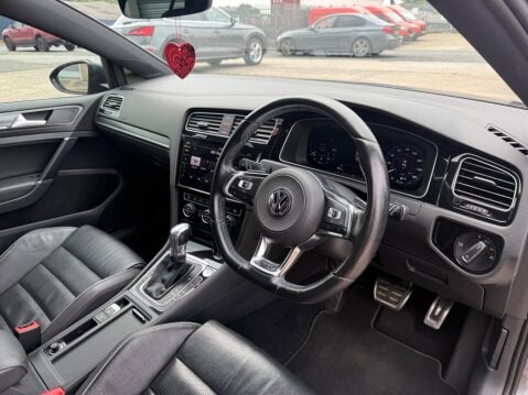 Volkswagen Golf 1.4 TSI 8.7kWh GTE Advance DSG Euro 6 (s/s) 5dr 13