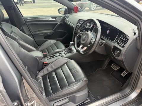 Volkswagen Golf 1.4 TSI 8.7kWh GTE Advance DSG Euro 6 (s/s) 5dr 17