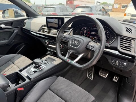 Audi Q5 2.0 TDI 40 S line S Tronic quattro Euro 6 (s/s) 5dr 16