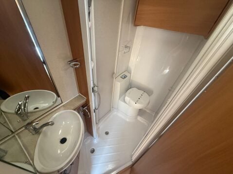 Swift Voyager 40 MAXI C/C MJ 130 6