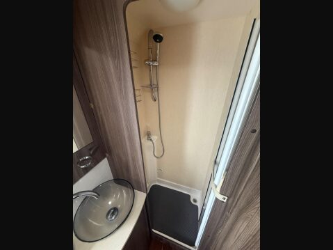 Peugeot Boxer 2.2 HDi 335 Platform Cab L3 Euro 5 2dr 9