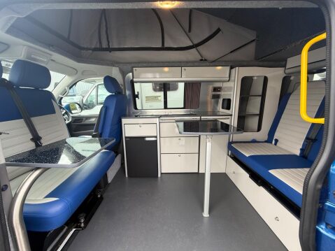 Volkswagen Transporter 2.0 TDI T28 Highline FWD SWB Euro 6 (s/s) 5dr 10