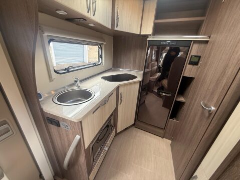 Burstner Ixeo 35 MULTIJET 9