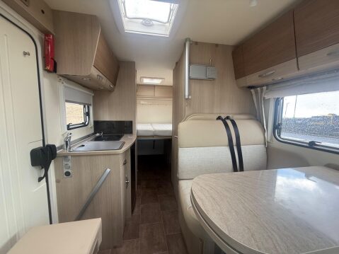 Burstner Ducato 35 MULTIJET 7