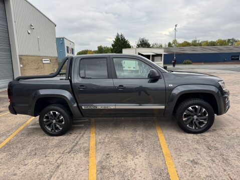 Volkswagen Amarok 3.0 TDI V6 Dark Label Auto 4Motion Euro 6 (s/s) 4dr 11