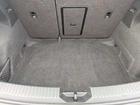 SEAT Leon 1.5 TSI EVO FR Black Edition DSG Euro 6 (s/s) 5dr 30