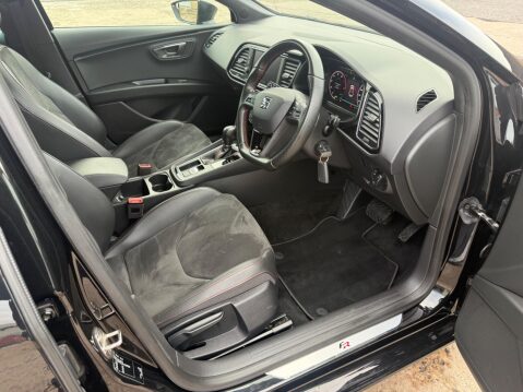 SEAT Leon 1.5 TSI EVO FR Black Edition DSG Euro 6 (s/s) 5dr 22