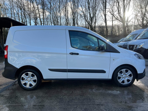 Ford Transit Courier 1.5 TDCi Trend L1 Euro 6 5dr 9