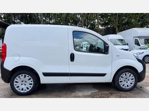 Peugeot Bipper 1.3 HDi Professional FWD L1 H1 3dr 8