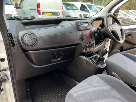 Peugeot Bipper 1.3 HDi Professional FWD L1 H1 3dr 46