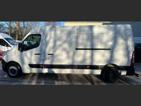 Renault Master 2.3 dCi ENERGY 35 Business FWD LWB Medium Roof Euro 5 (s/s) 5dr 19