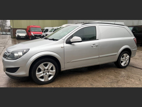 Vauxhall Astra 1.7 CDTi 16v Sportive Panel Van FWD L1 H1 3dr 18