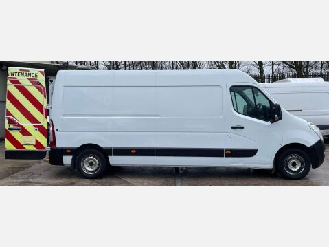 Vauxhall Movano 2.3 CDTi 3900 BiTurbo ecoFLEX Trabus L3 H2 (s/s) 5dr 12