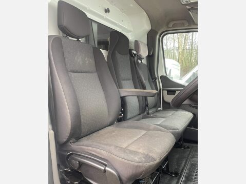 Vauxhall Movano 2.3 CDTi 3900 BiTurbo ecoFLEX Trabus L3 H2 (s/s) 5dr 44