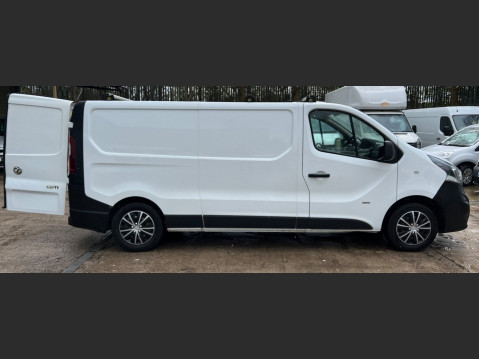 Vauxhall Vivaro 1.6 CDTi 2900 ecoFLEX L2 Euro 5 (s/s) 5dr 6