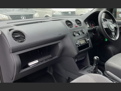 Volkswagen Caddy 1.6 TDI C20 BlueMotion Tech Startline LWB Euro 5 (s/s) 6dr 39
