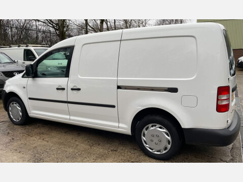 Volkswagen Caddy 1.6 TDI C20 BlueMotion Tech Startline LWB Euro 5 (s/s) 6dr 17