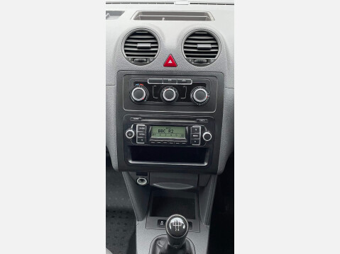 Volkswagen Caddy 1.6 TDI C20 BlueMotion Tech Startline LWB Euro 5 (s/s) 6dr 36