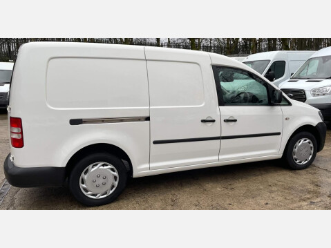 Volkswagen Caddy 1.6 TDI C20 BlueMotion Tech Startline LWB Euro 5 (s/s) 6dr 11