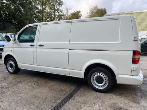 Volkswagen Transporter 2.5 TDI PD T30 L3 H1 4dr 19