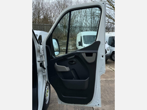 Vauxhall Movano 2.3 CDTi 3500 Crew Van FWD L2 H2 Euro 5 6dr (5 Seat) 29