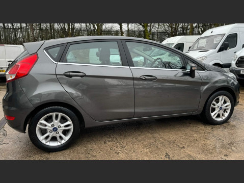 Ford Fiesta 1.25 Zetec Euro 6 5dr 13