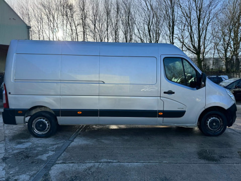 Vauxhall Movano 2.3 CDTi 3500 FWD L3 H2 Euro 4 5dr 9