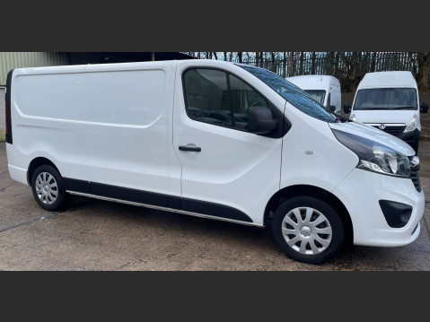 Vauxhall Vivaro 1.6 CDTi 2900 Sportive L2 H1 Euro 6 5dr 6