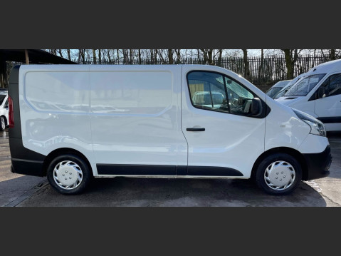 Renault Trafic 1.6 dCi 29 Business SWB Standard Roof Euro 6 5dr 7